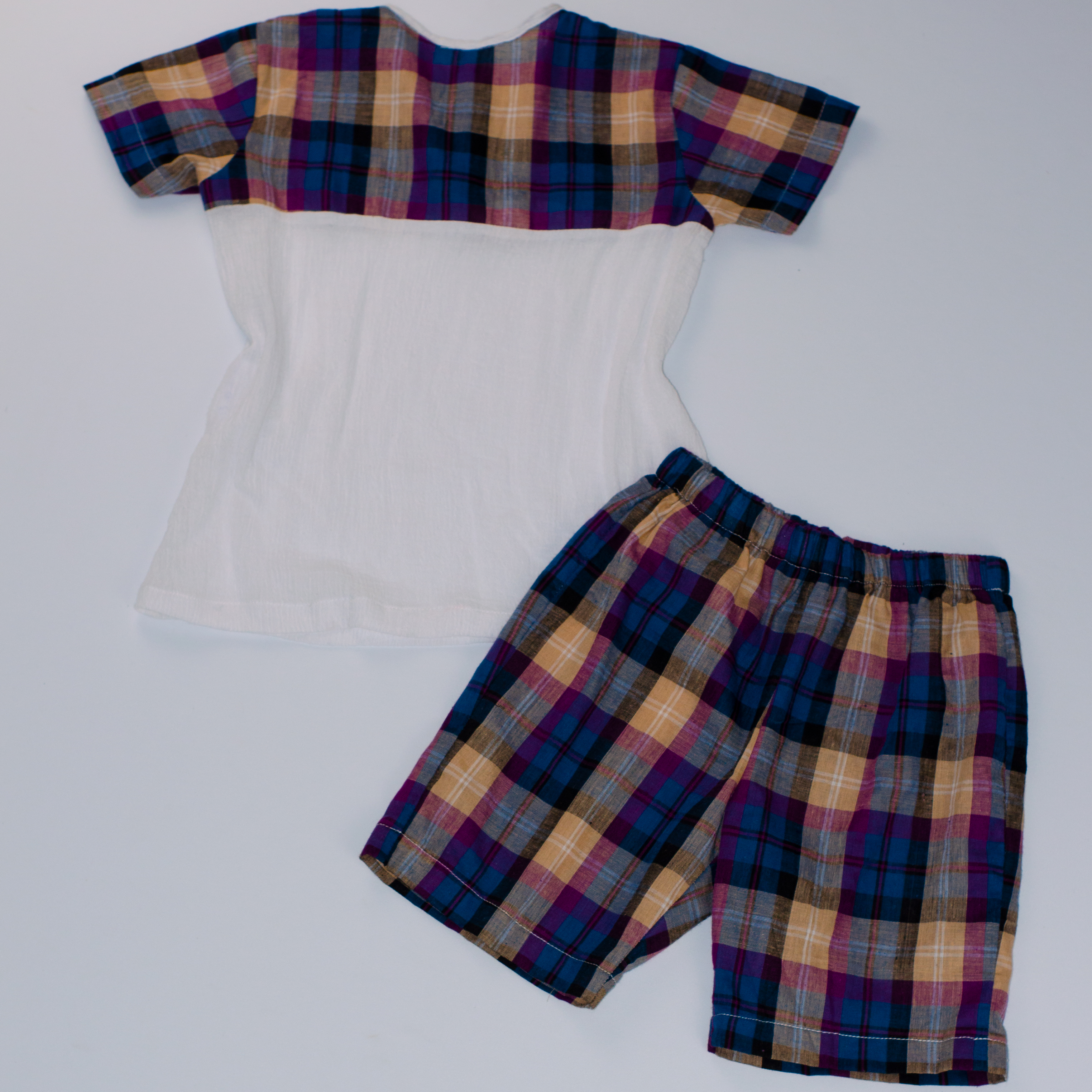 BLOUSE AND SHORTS SET